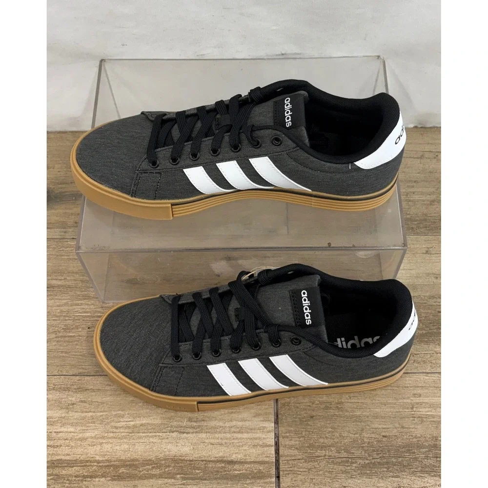 Adidas‎ Daily 4.0 Mens Charcoal Grey White Stripes Gum Sole Sneakers Size 9.5
